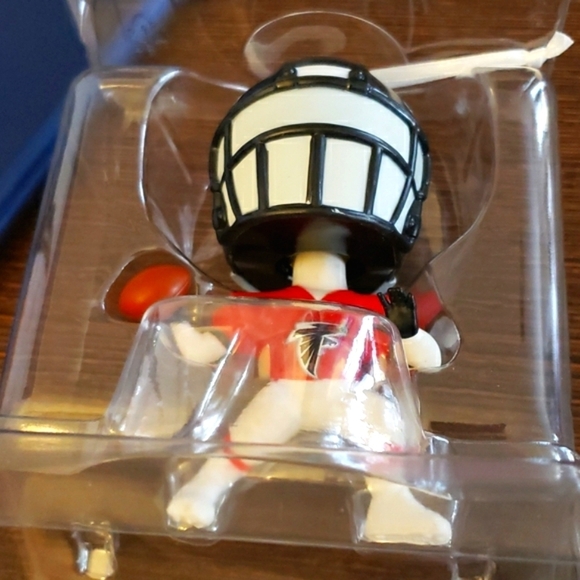 Hallmark NFL Atlanta Falcons Bouncing Buddy Christmas Ornament - Picture 8 of 8